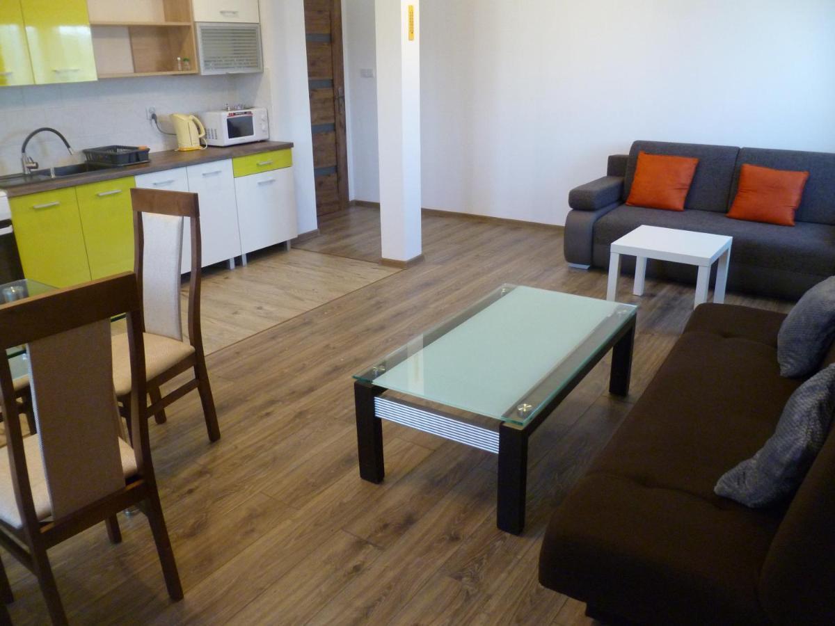 Klimatyczny Domek - Apartamenty & Noclegi Slawecin Exterior foto
