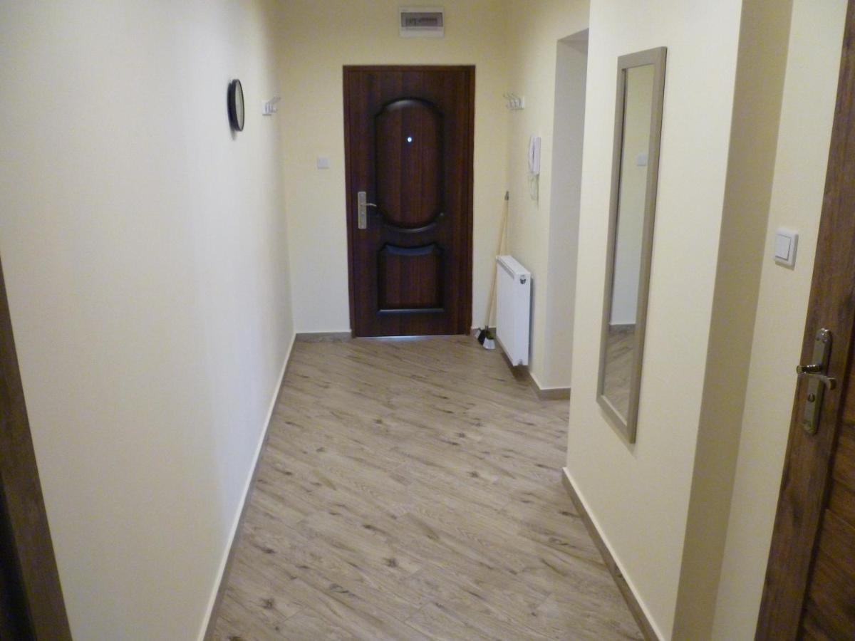 Klimatyczny Domek - Apartamenty & Noclegi Slawecin Exterior foto