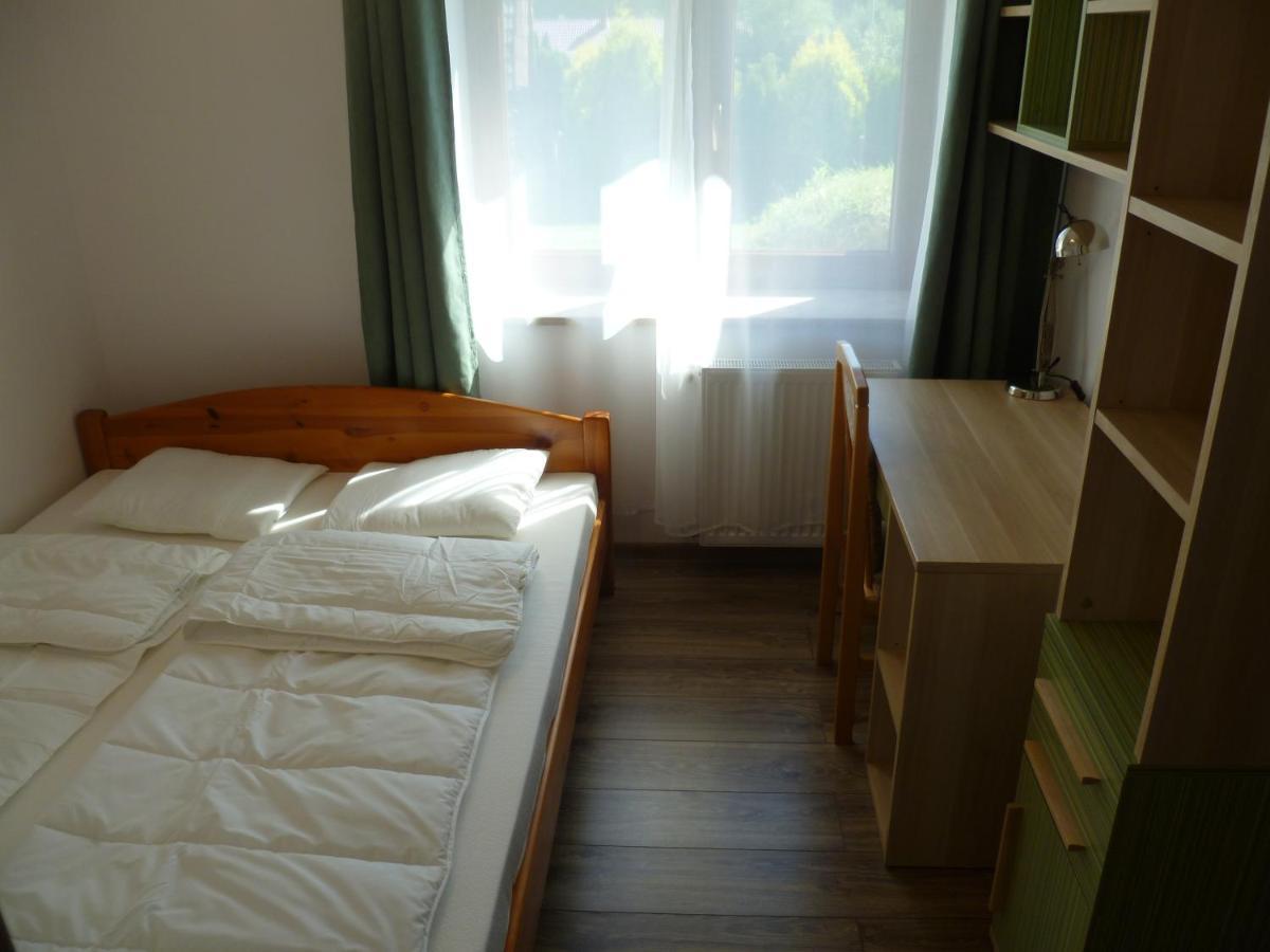Klimatyczny Domek - Apartamenty & Noclegi Slawecin Exterior foto