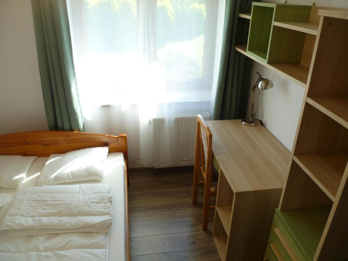 Klimatyczny Domek - Apartamenty & Noclegi Slawecin Exterior foto
